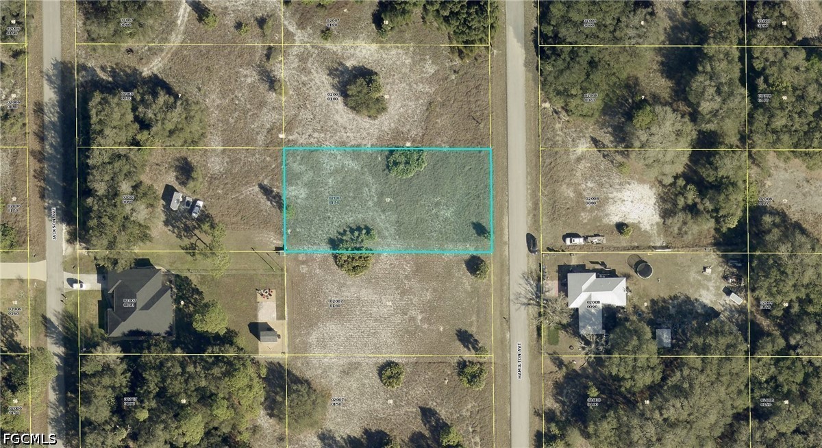 Residential for Sale in Lehigh Acres, photo 2