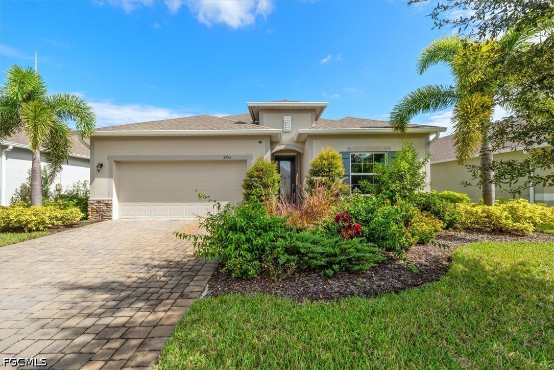 4 Bed SingleFamilyResidence for Sale in Brightwater, photo 2