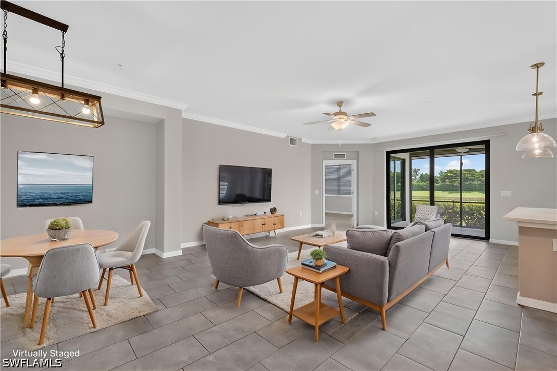 3 Bed Waterfront Home for Sale in Fort Myers, photo 2