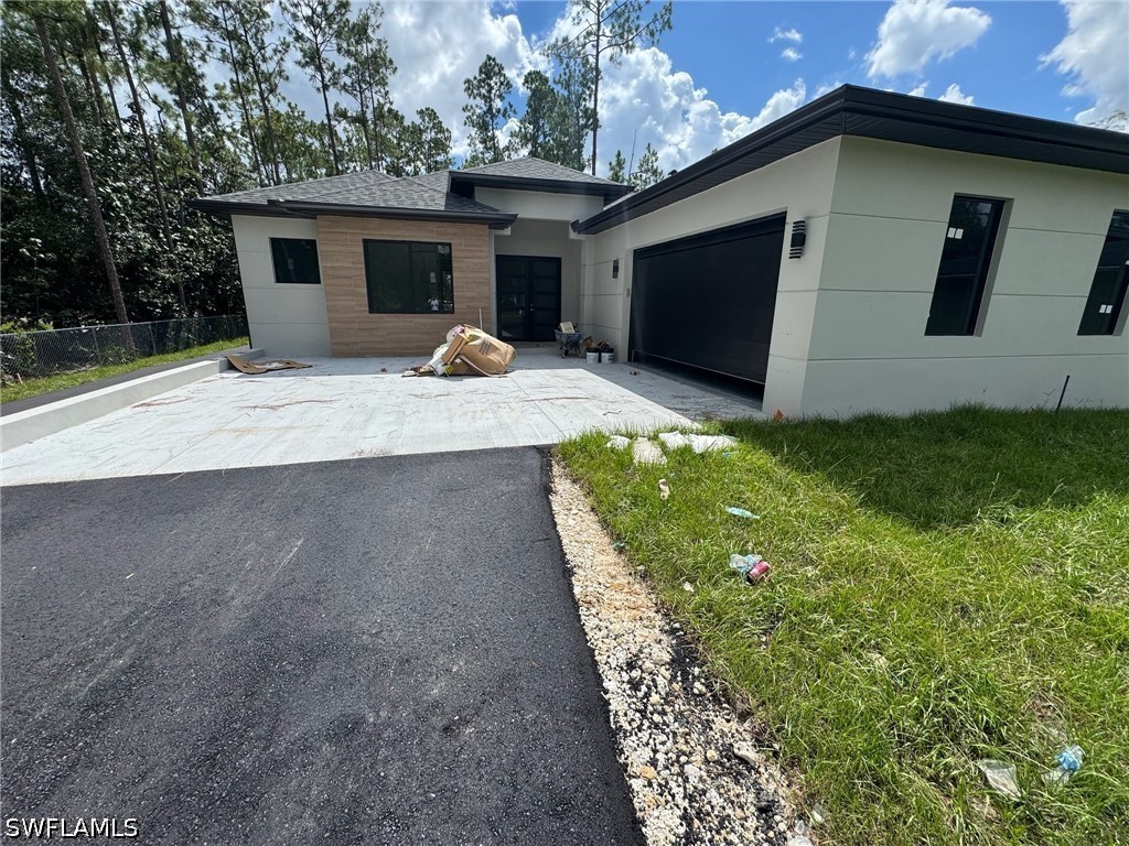 3 Bed SingleFamilyResidence for Sale in Naples, photo 2