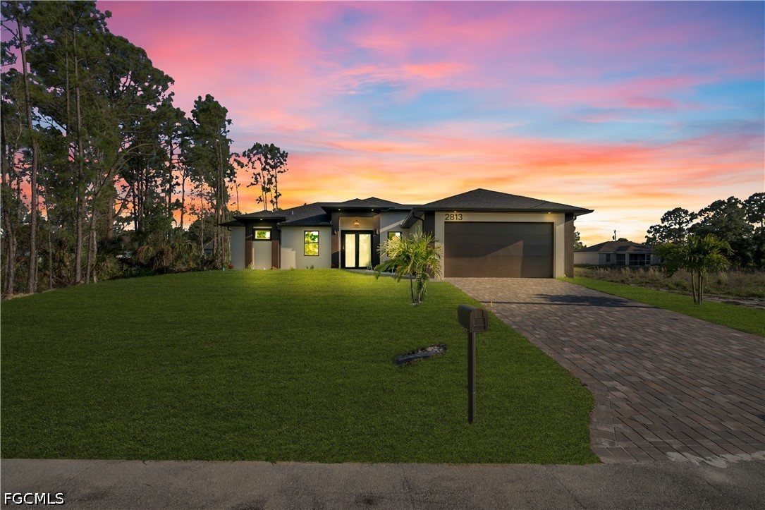4 Bed SingleFamilyResidence for Sale in Lehigh Acres, photo 2