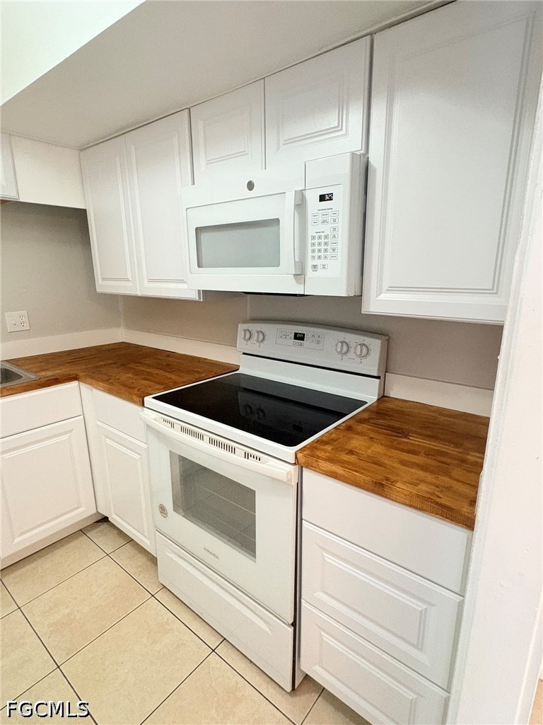 2 Bed Condominium for Sale in Green Tee Village, photo 2
