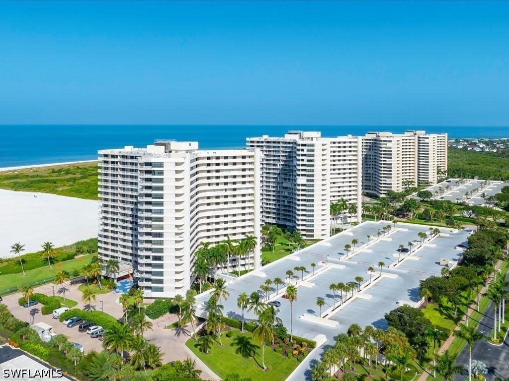 2 Bed Waterfront Home for Sale in Marco Island, photo 2