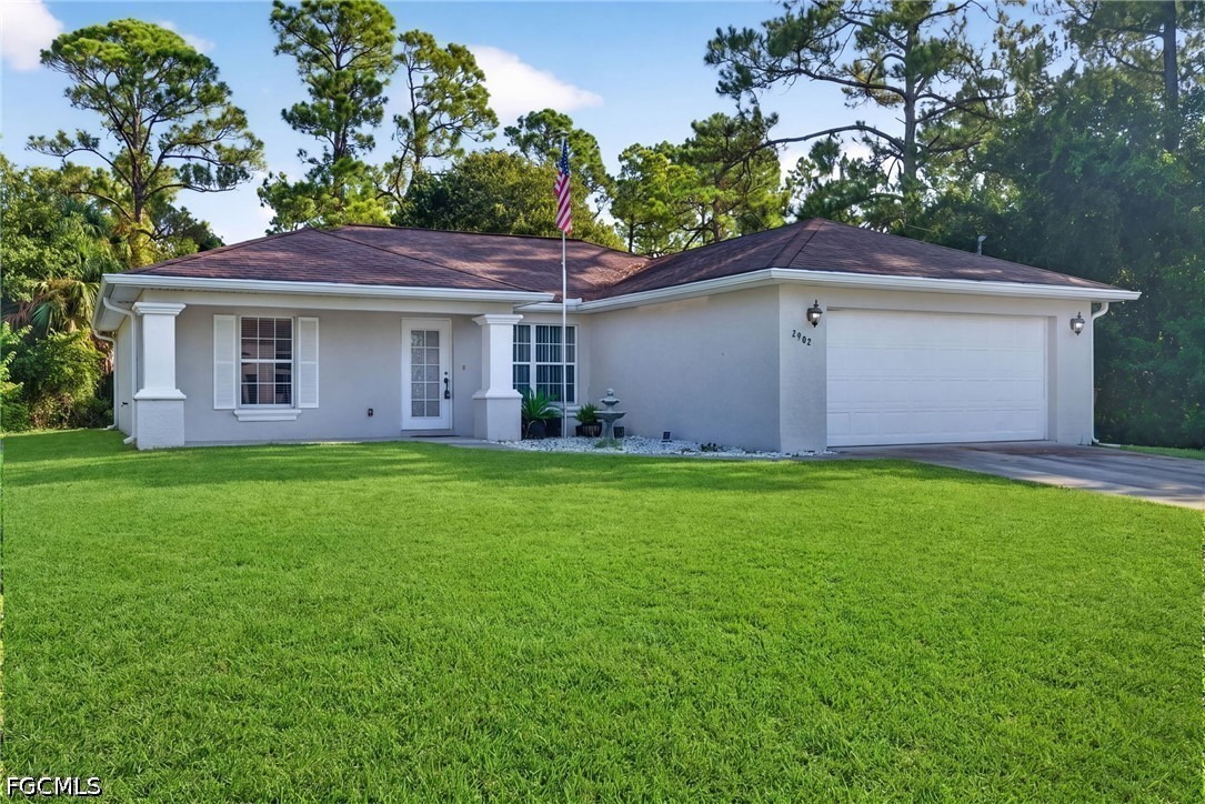 3 Bed SingleFamilyResidence for Sale in Lehigh Acres, photo 2
