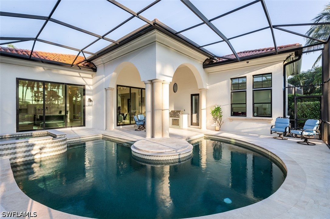 5 Bed Pool Home for Sale in Naples, photo 2
