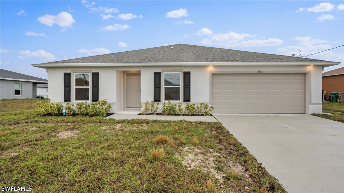 4 Bed SingleFamilyResidence for Sale in Cape Coral, photo 2