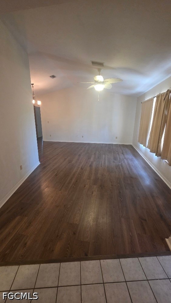 3 Bed SingleFamilyResidence for Sale in Lehigh Acres, photo 2