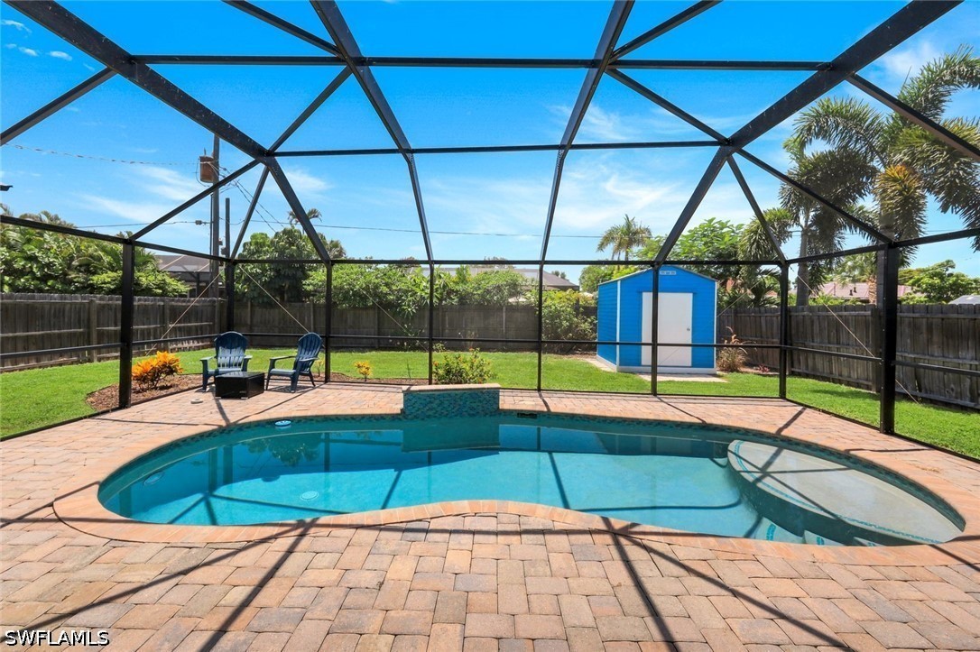 3 Bed Pool Home for Sale in Bonita Shores, photo 2