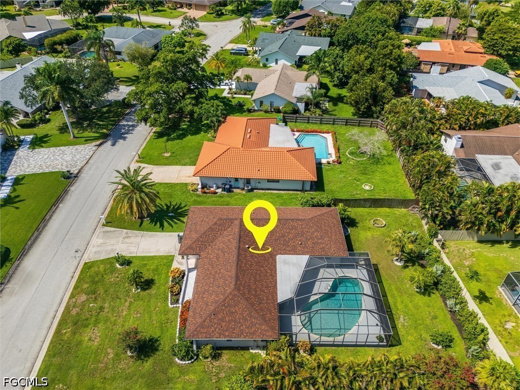 3 Bed Pool Home for Sale in Whiskey Creek, photo 2