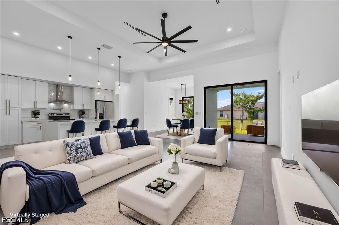 4 Bed SingleFamilyResidence for Sale in Not Applicable, photo 2