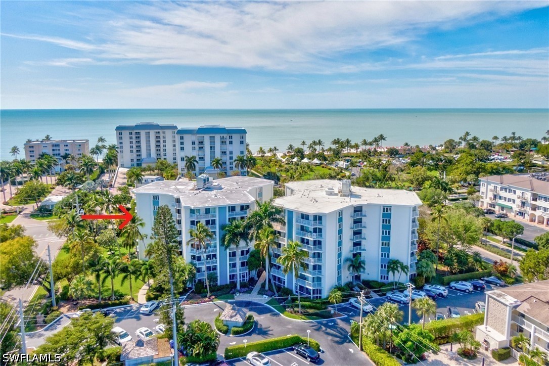 2 Bed Condominium for Sale in Del Mar, photo 2
