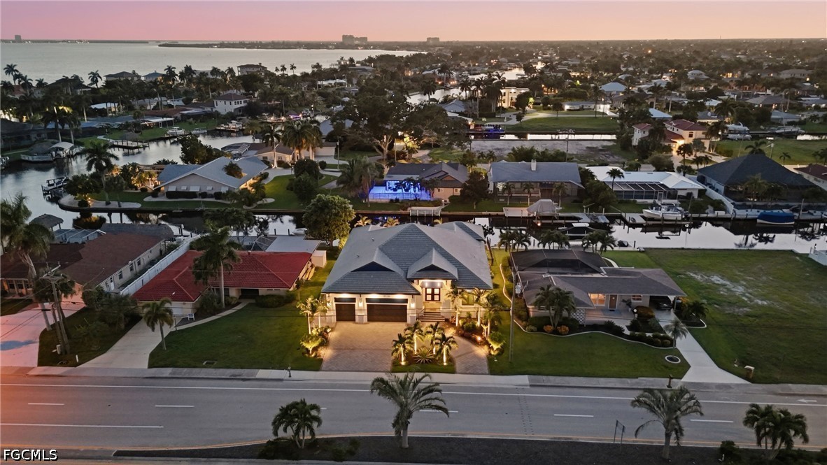 4 Bed Pool Home for Sale in Cape Coral, photo 2