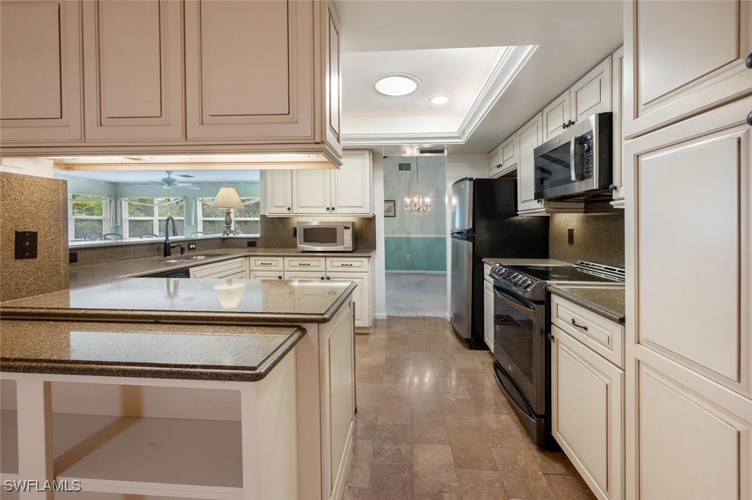 3 Bed SingleFamilyResidence for Sale in Orange Creek, photo 11