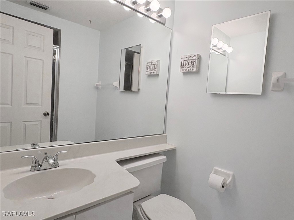 2 Bed Condominium for Sale in Naples, FL, $219,900 — photo 11