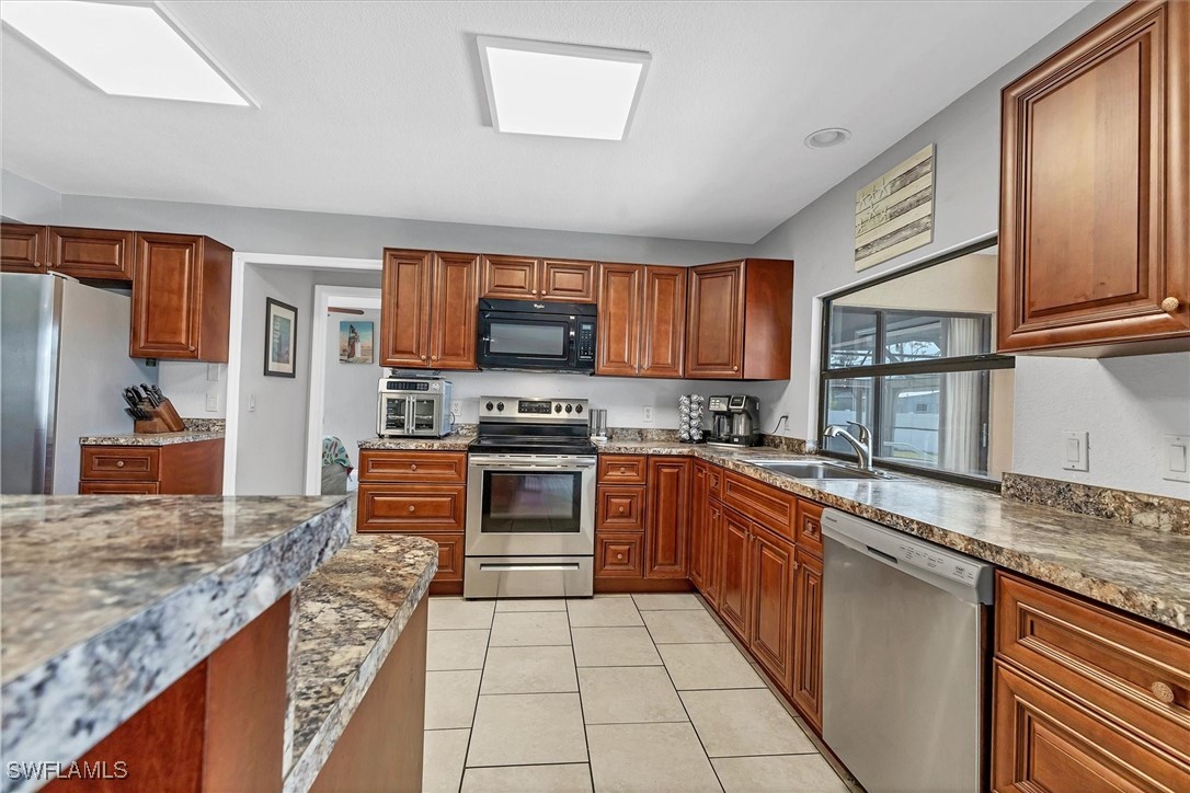4 Bed Pool Home for Sale in Port Charlotte, FL, $399,900 — photo 11