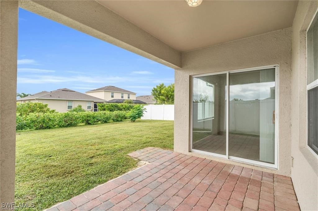 3 Bed SingleFamilyResidence for Sale in Entrada, FL — photo 11
