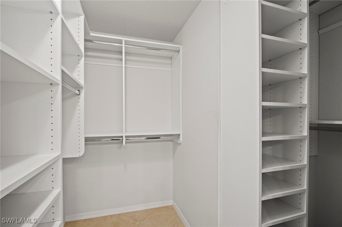2 Bed Waterfront Home for Sale in Naples, photo 11