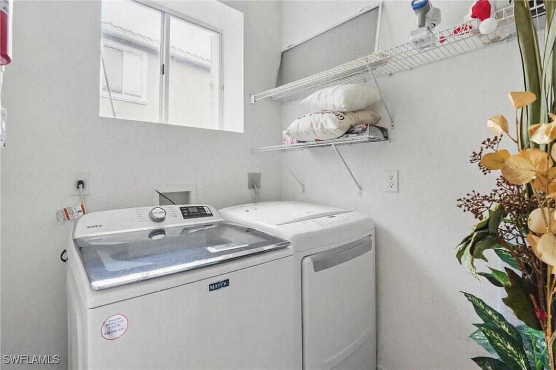 3 Bed Townhouse for Sale in Colonnade At Forum, FL, $295,000 — photo 11