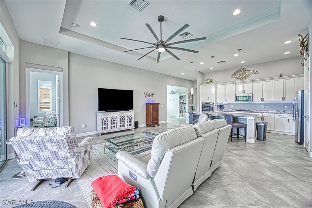 3 Bed Pool Home for Sale in Woodhaven, FL — photo 11