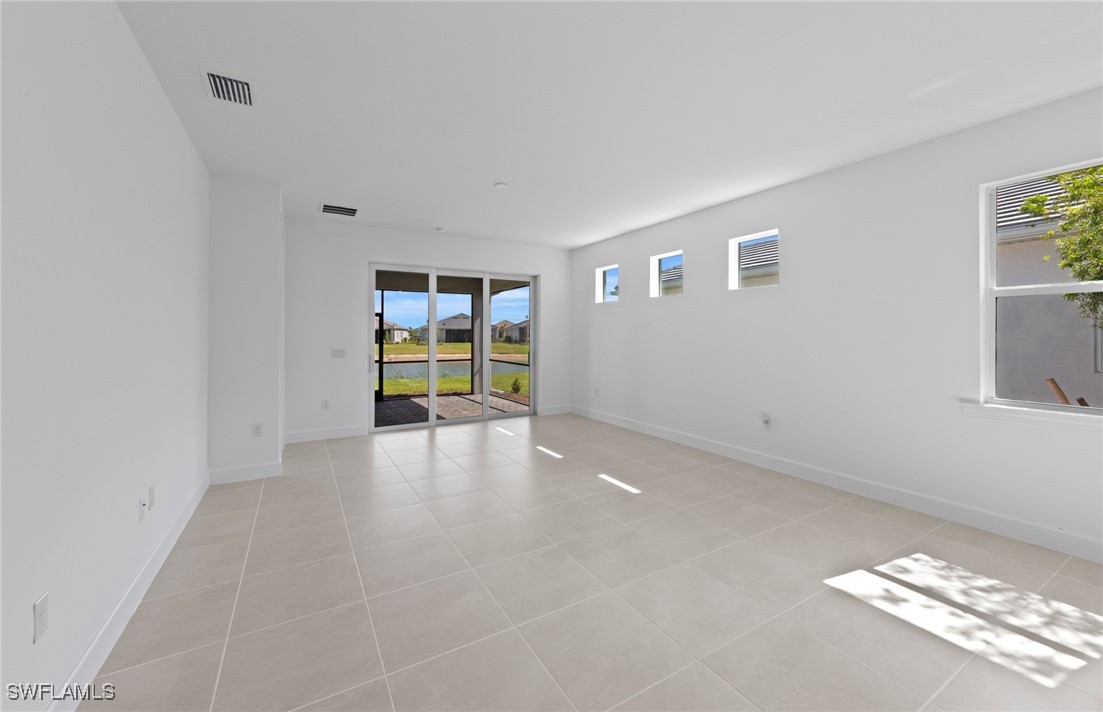 2 Bed Waterfront Home for Sale in Terrawalk, photo 11