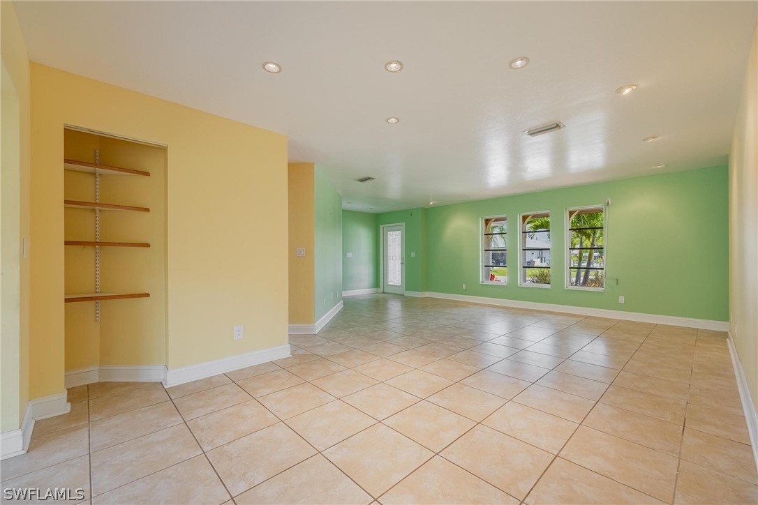 3 Bed Waterfront Home for Sale in Fort Myers, FL — photo 11