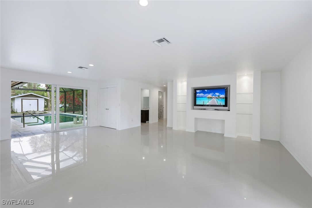 2 Bed Pool Home for Sale in Naples, photo 11