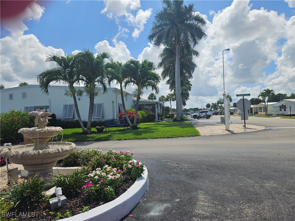 1 Bed ManufacturedHome for Sale in Naples, FL, $69,900 — photo 11