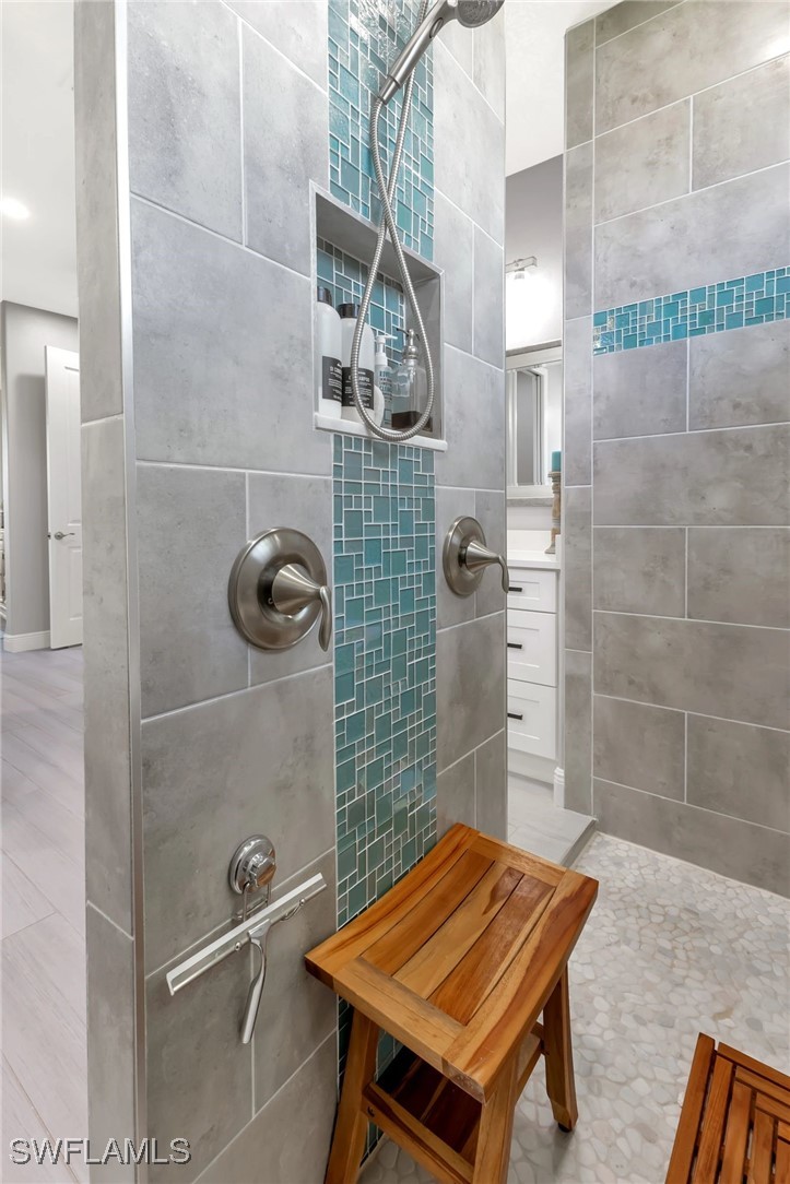 3 Bed Pool Home for Sale in South Gulf Cove, photo 11