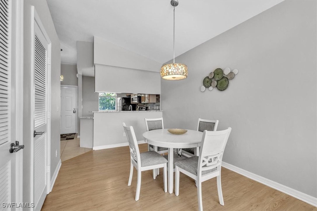 2 Bed Condominium for Sale in Twelve Oaks, photo 11