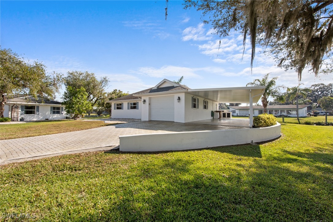 3 Bed Waterfront Home for Sale in Fort Myers, FL, $575,000 — photo 11