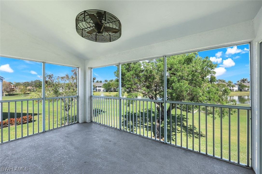 2 Bed Condominium for Sale in Naples, photo 11