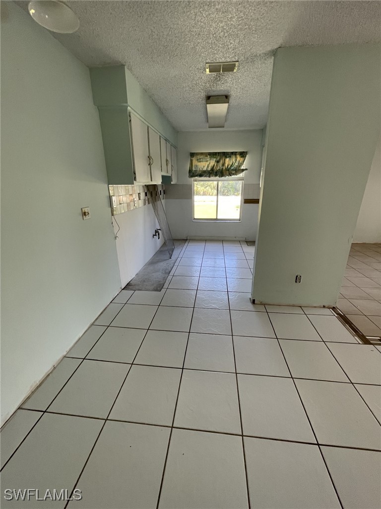 2 Bed Attached for Sale in Palm Frond Condo, photo 11