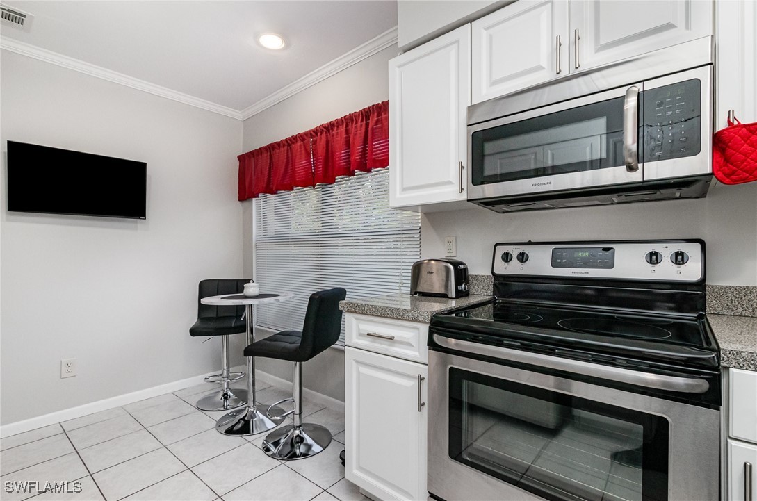 2 Bed Condominium for Sale in Cape Coral, FL, $165,000 — photo 11