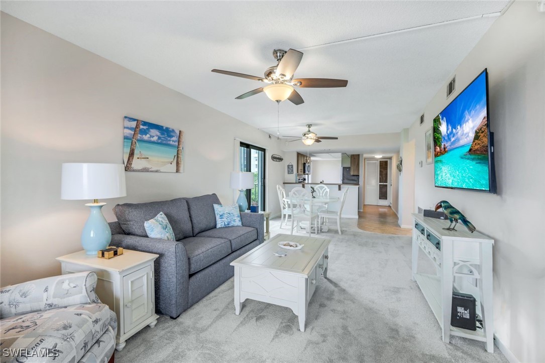 2 Bed Condominium for Sale in Fort Myers Beach, FL, $350,000 — photo 11