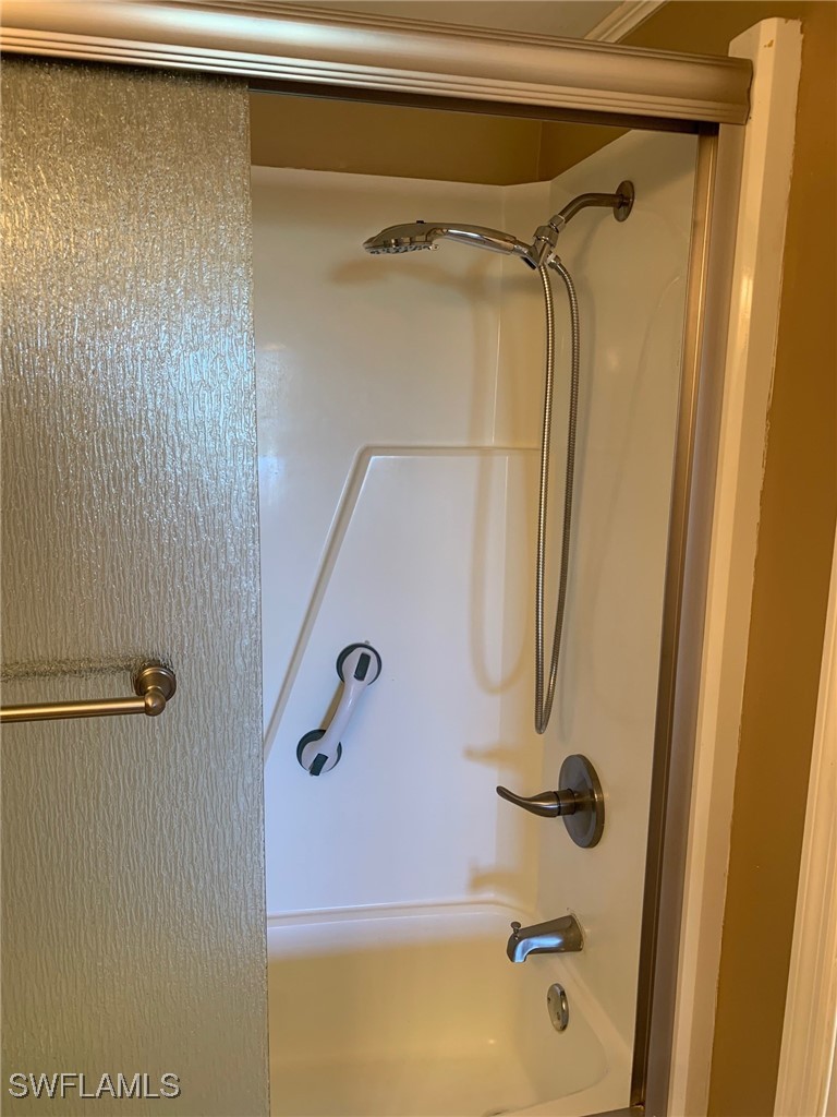 1 Bed Condominium for Sale in Seven Lakes, FL, $69,400 — photo 11