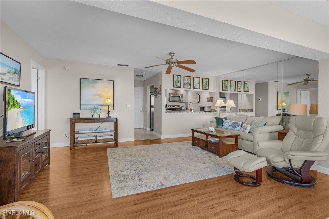 1 Bed Waterfront Home for Sale in Sanibel, photo 11
