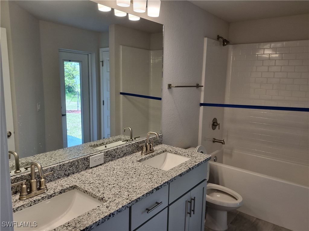 4 Bed SingleFamilyResidence for Sale in Cape Coral, FL — photo 11