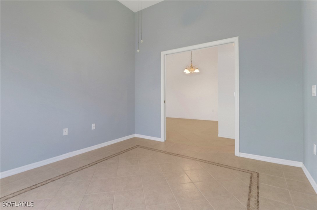 2 Bed Condominium for Sale in Barletta, FL, $249,000 — photo 11