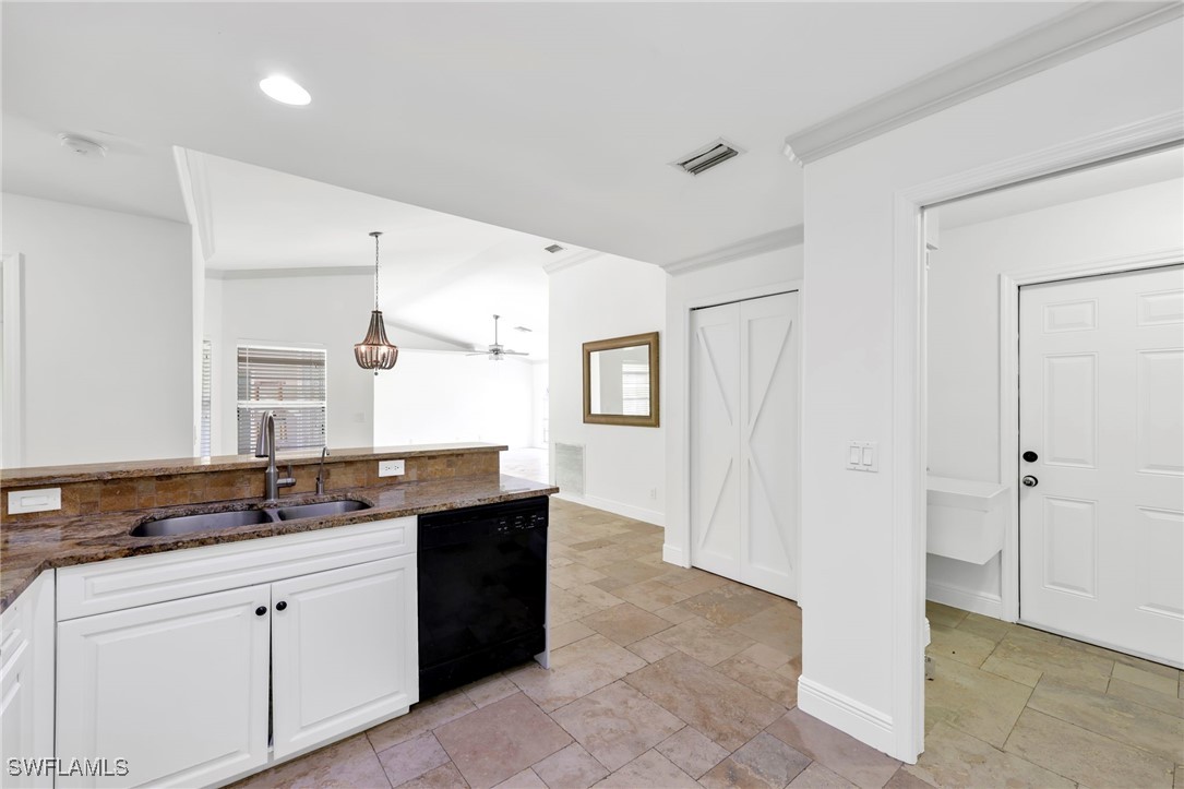 3 Bed SingleFamilyResidence for Sale in Naples, FL, $459,900 — photo 11