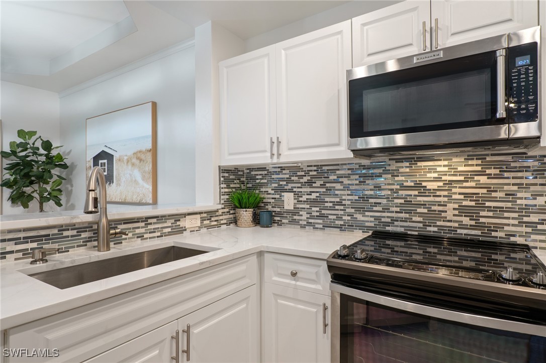 2 Bed Condominium for Sale in Cape Coral, FL, $194,900 — photo 11