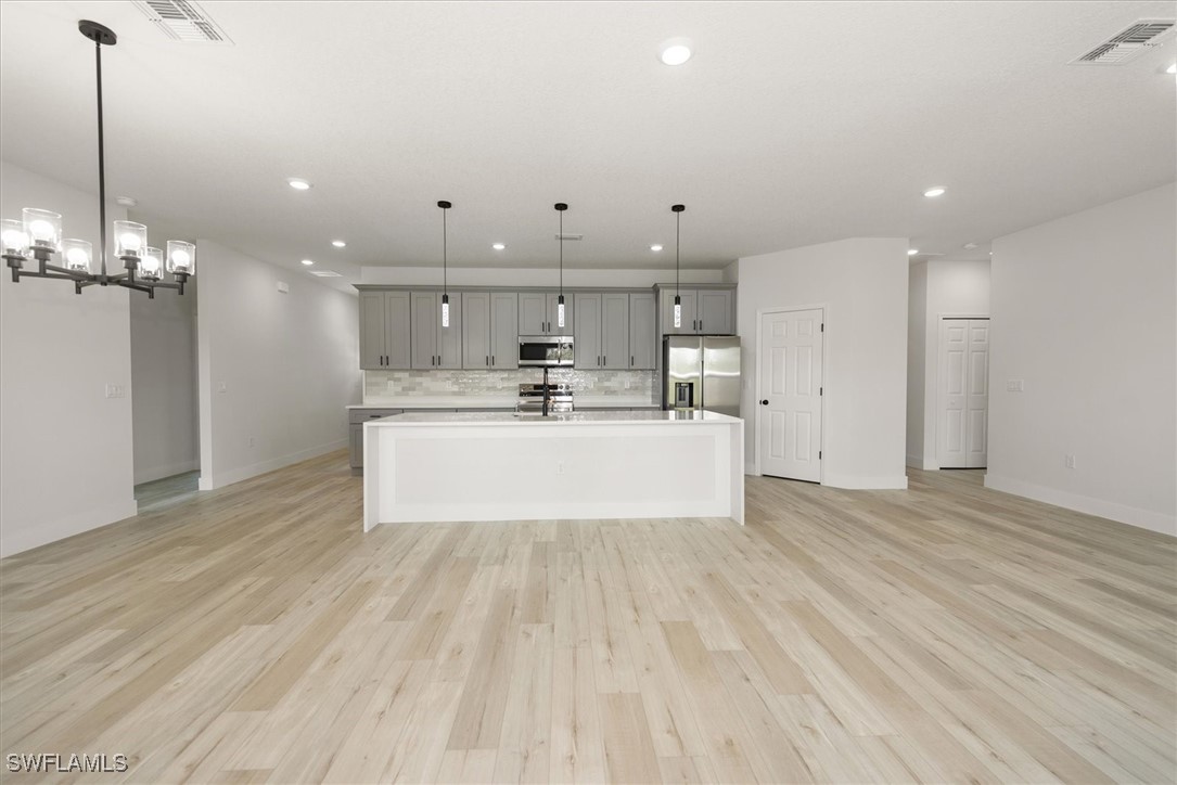 4 Bed SingleFamilyResidence for Sale in Sun N Lakes, photo 11