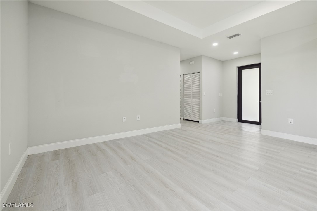 3 Bed SingleFamilyResidence for Sale in Lehigh Acres, photo 11