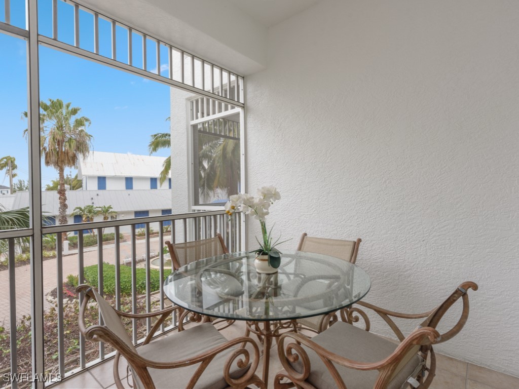 2 Bed Condominium for Sale in Olde Marco Inn, photo 11