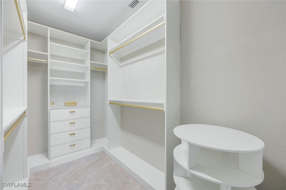 4 Bed SingleFamilyResidence for Sale in Estero, FL, $600,000 — photo 11