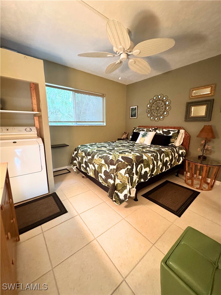 2 Bed Condominium for Sale in Fort Myers, FL, $100,000 — photo 11
