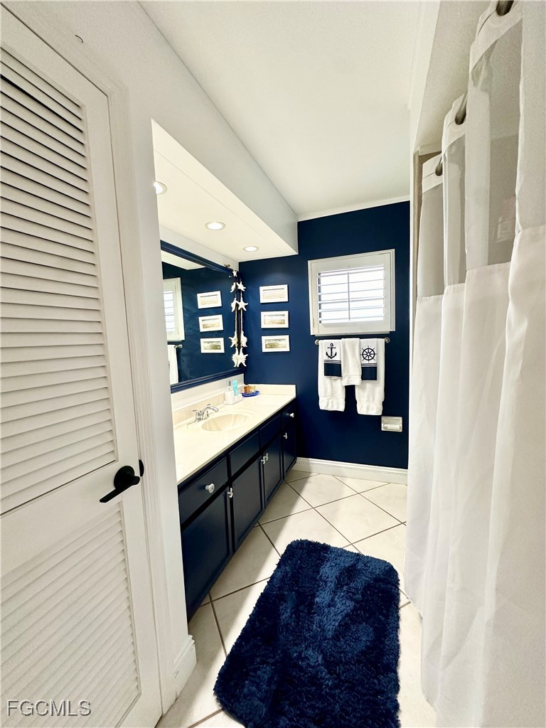3 Bed Pool Home for Sale in Cape Coral, photo 11