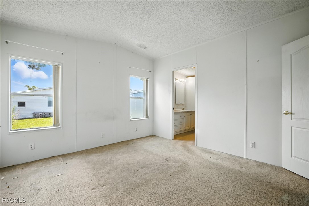 2 Bed ManufacturedHome for Sale in Fort Myers, FL, $89,000 — photo 11