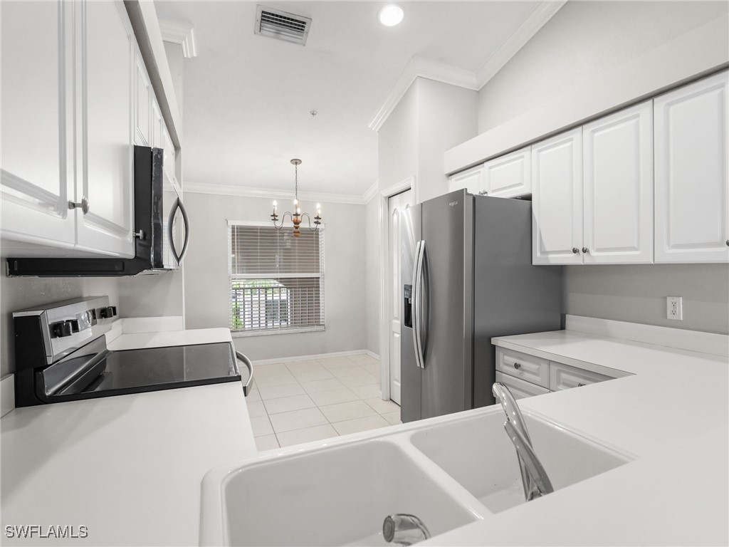 2 Bed Condominium for Sale in Barletta, FL, $259,900 — photo 11