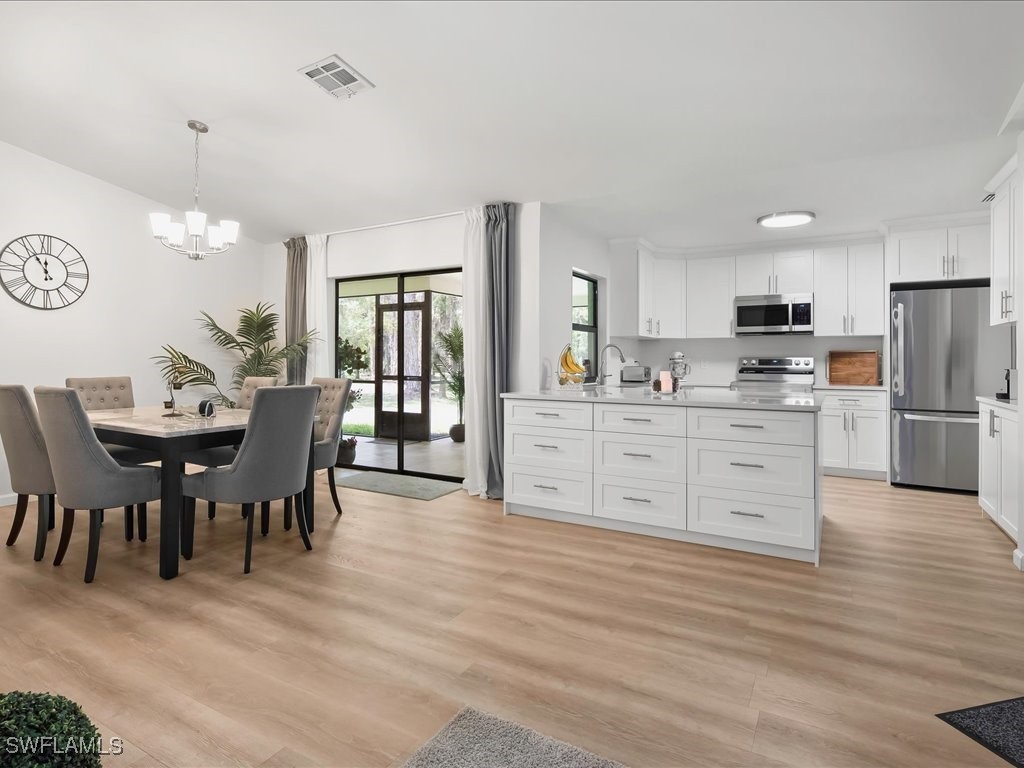 3 Bed SingleFamilyResidence for Sale in Naples, FL — photo 11