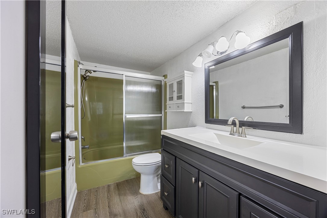 1 Bed Condominium for Sale in Windsor West, photo 11